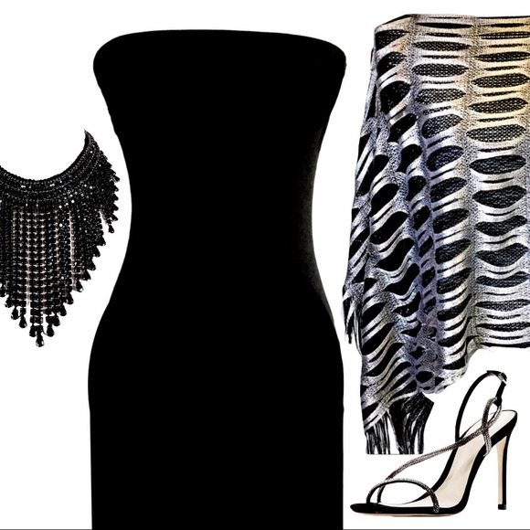 Popular Basics Dresses & Skirts - Strapless Body Con Maxi Dress